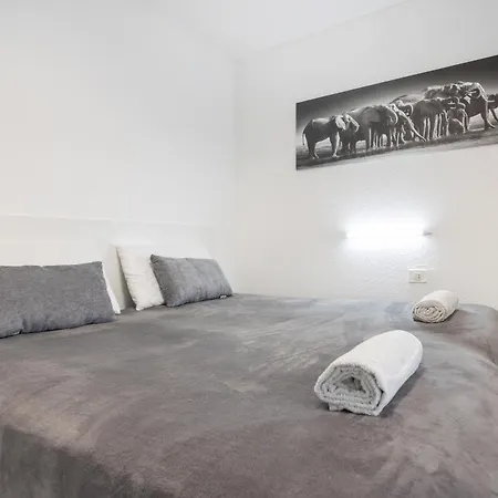Castle Harbour Heated Pool Views By Lovetenerife Apartamento Los Cristianos (Tenerife)