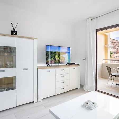 Castle Harbour Heated Pool Views By Lovetenerife Apartment *