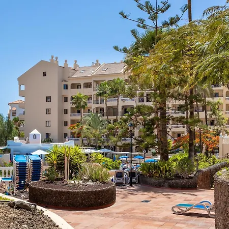 Castle Harbour Heated Pool Views By Lovetenerife Apartment